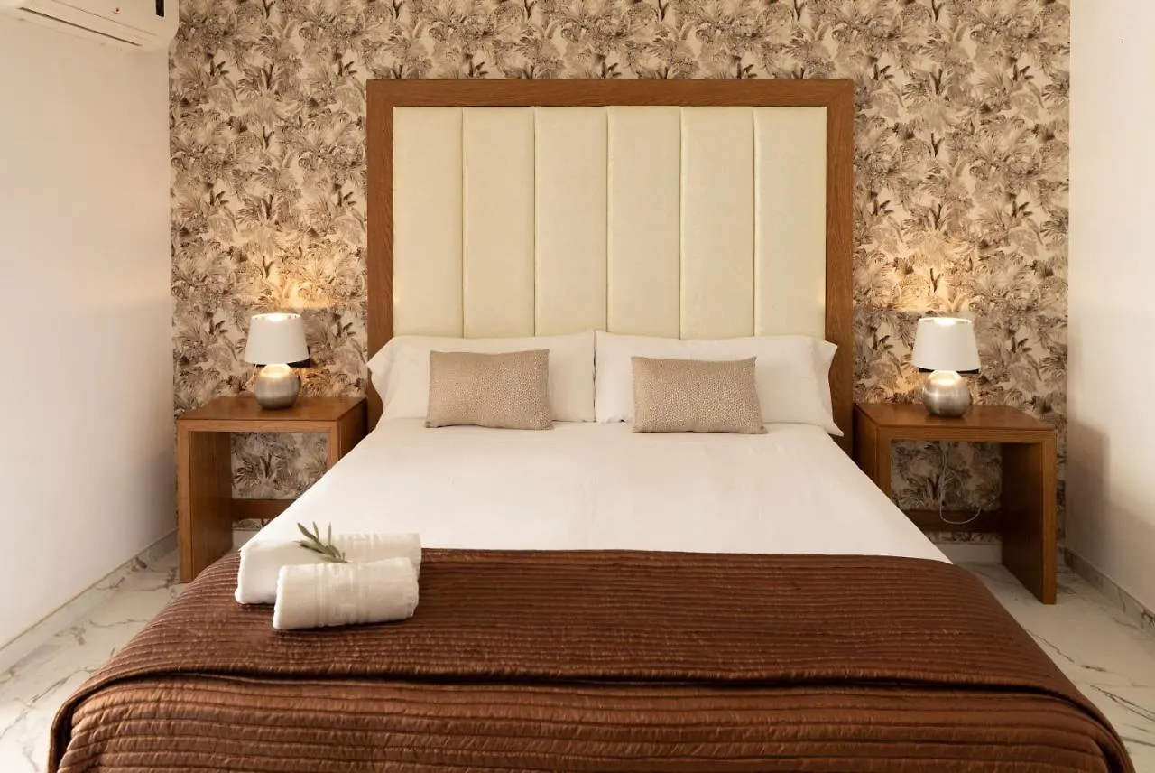 Hotel Roger De Flor By Seleqtta Льорет-де-Мар Испания