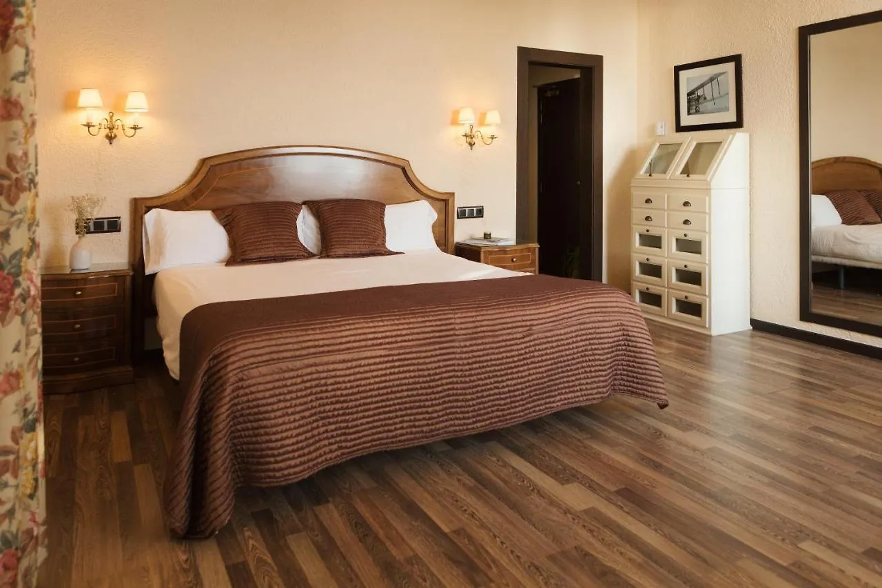 ****  Hotel Roger De Flor By Seleqtta Льорет-де-Мар Испания